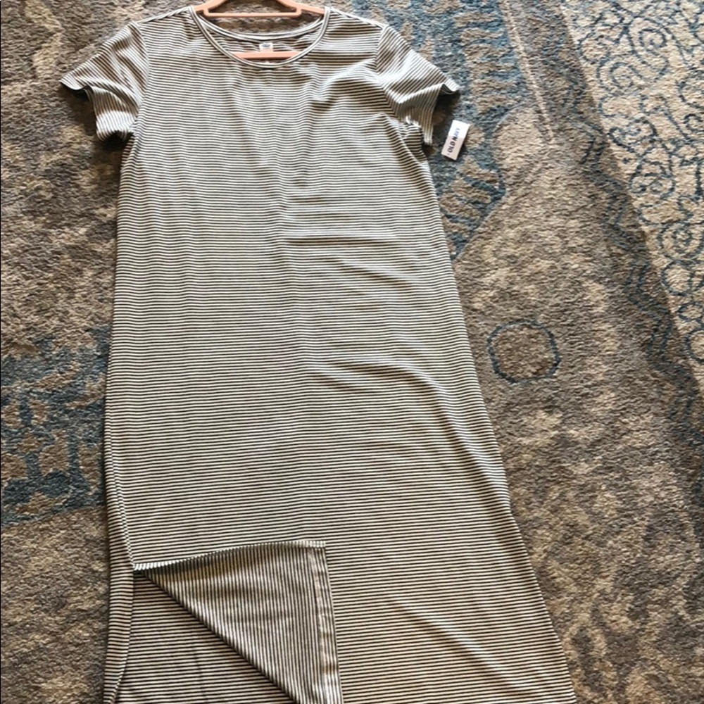 Old Navy Midi T-shirt dress